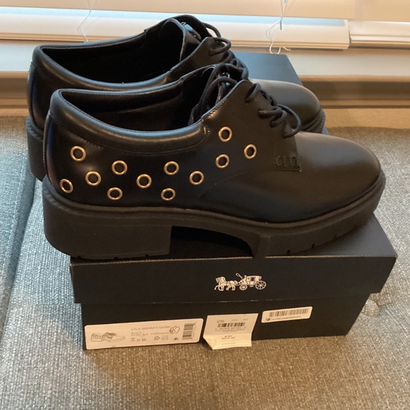 COACH Women's Lyla Grommets Derby Flats, size 9.5 - Picture 5 of 11